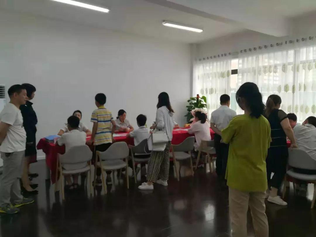 好父母+好老师!本周日,中招说明会,与您相约在风景如画的西斯达城市森林学校! 好父母+好老师!本周日,中招说明会,与您相约在风景如画的西斯达城市森林学校!