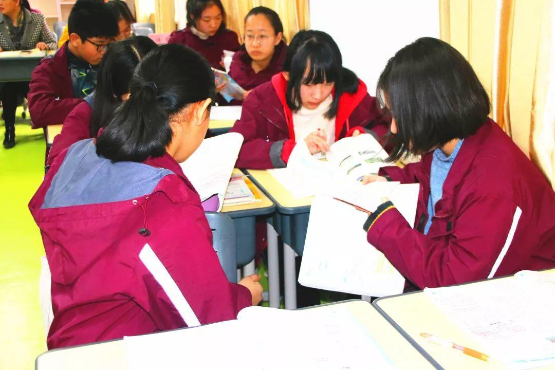 好父母+好老师!本周日,中招说明会,与您相约在风景如画的西斯达城市森林学校! 好父母+好老师!本周日,中招说明会,与您相约在风景如画的西斯达城市森林学校!