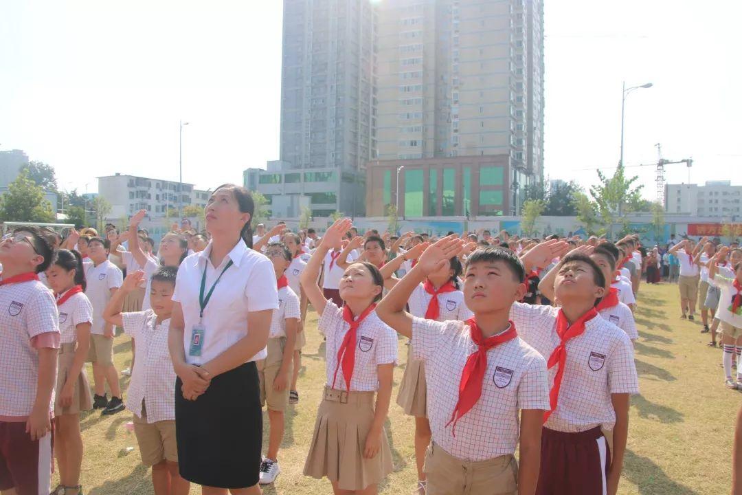 “迎民族盛会 向祖国致敬”——西斯达城市森林学校小学部2019-2020学年第一学期开学典礼隆重举行