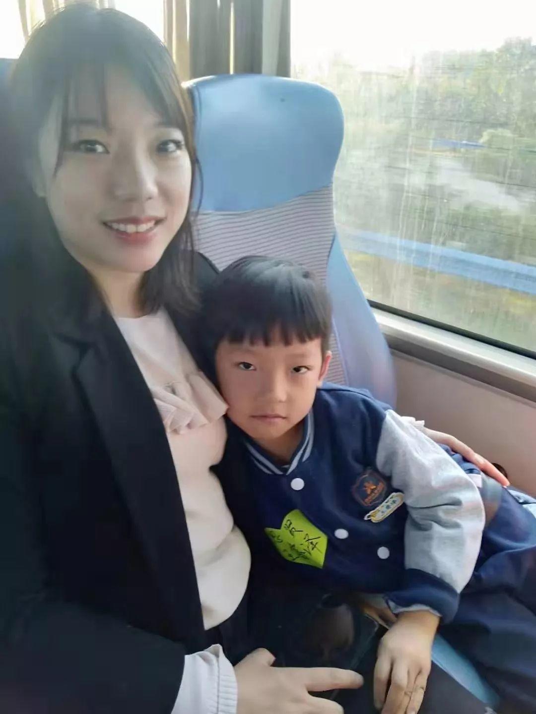 西斯达多元素养秋季亲子户外研学营——让孩子快乐学习! 西斯达多元素养秋季亲子户外研学营——让孩子快乐学习!