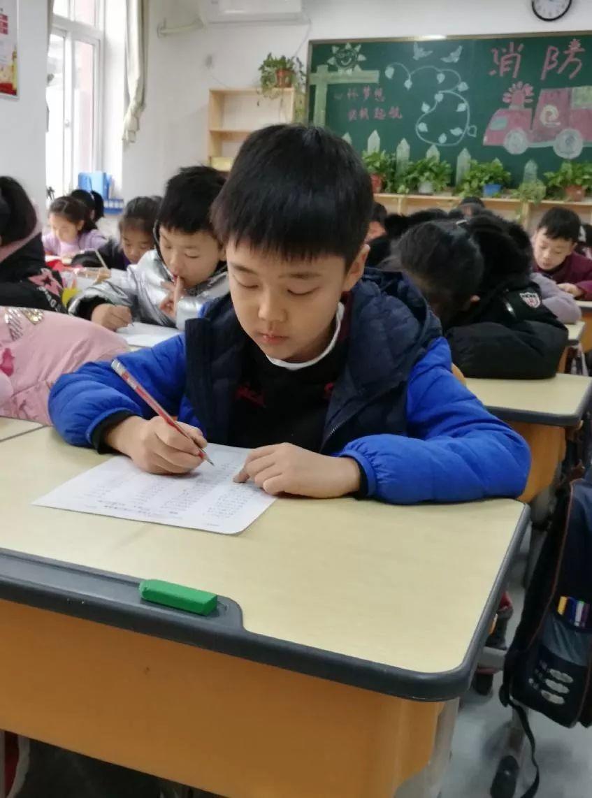 【文化校园】“小小神算手,口算大舞台”西斯达城市森林学校小学部第三届口算大赛 【文化校园】“小小神算手,口算大舞台”西斯达城市森林学校小学部第三届口算大赛
