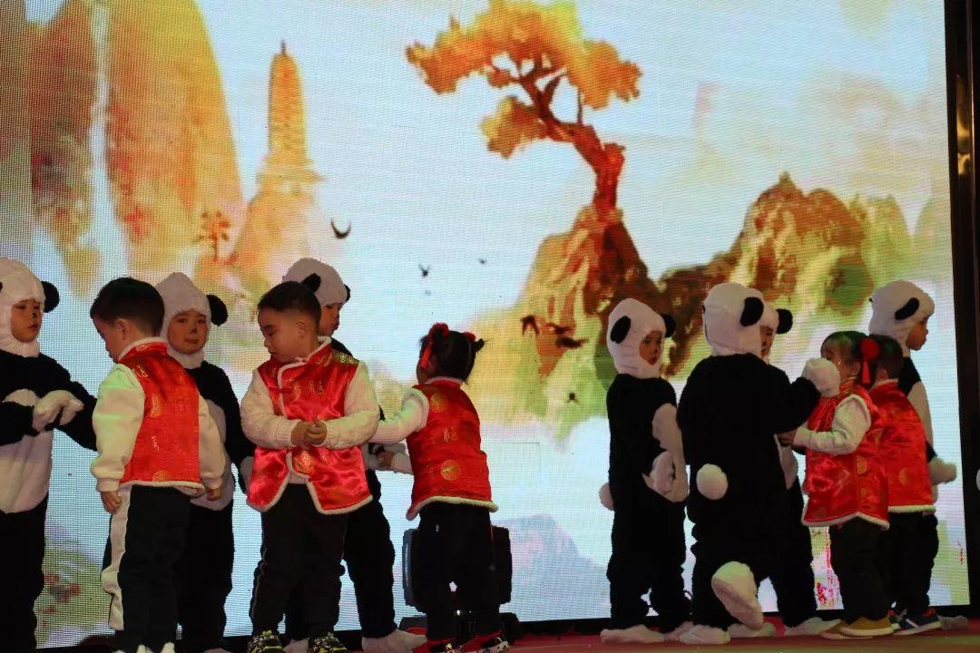 畅想中国梦 · 魅力西斯达——西斯达幼教事业部迎新汇演 畅想中国梦 · 魅力西斯达——西斯达幼教事业部迎新汇演