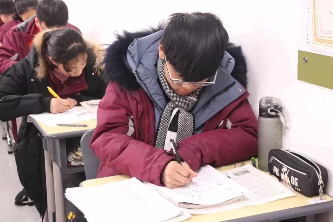 年度贺岁大剧《期末考试》全城上演! 年度贺岁大剧《期末考试》全城上演!