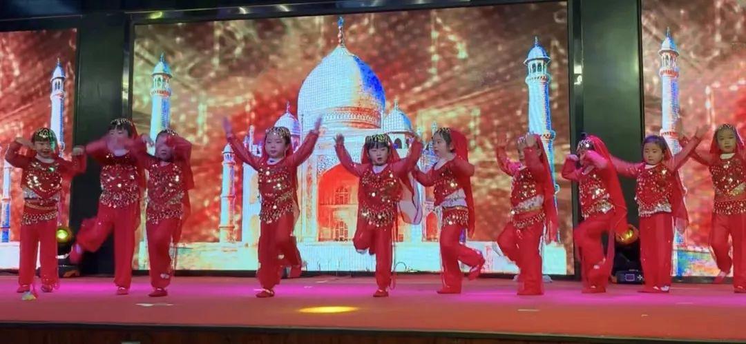 畅想中国梦 · 魅力西斯达——西斯达幼教事业部迎新汇演 畅想中国梦 · 魅力西斯达——西斯达幼教事业部迎新汇演