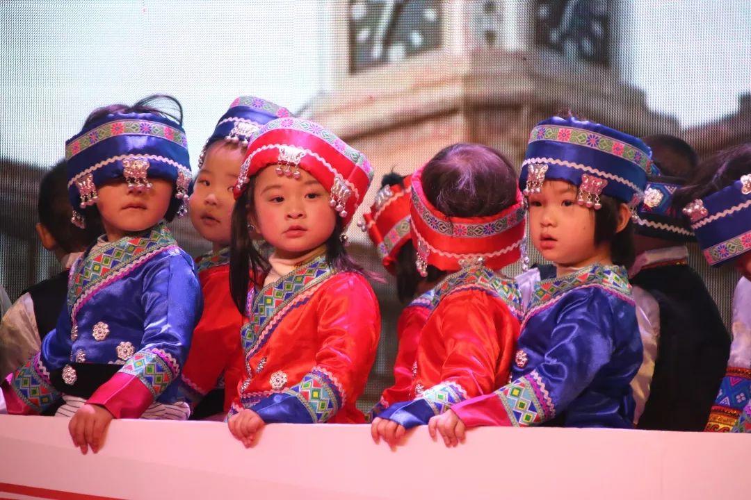 畅想中国梦 · 魅力西斯达——西斯达幼教事业部迎新汇演 畅想中国梦 · 魅力西斯达——西斯达幼教事业部迎新汇演