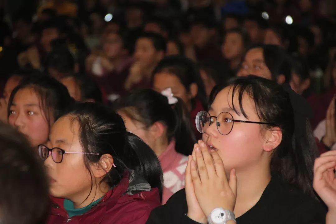 年度贺岁大剧《期末考试》全城上演! 年度贺岁大剧《期末考试》全城上演!