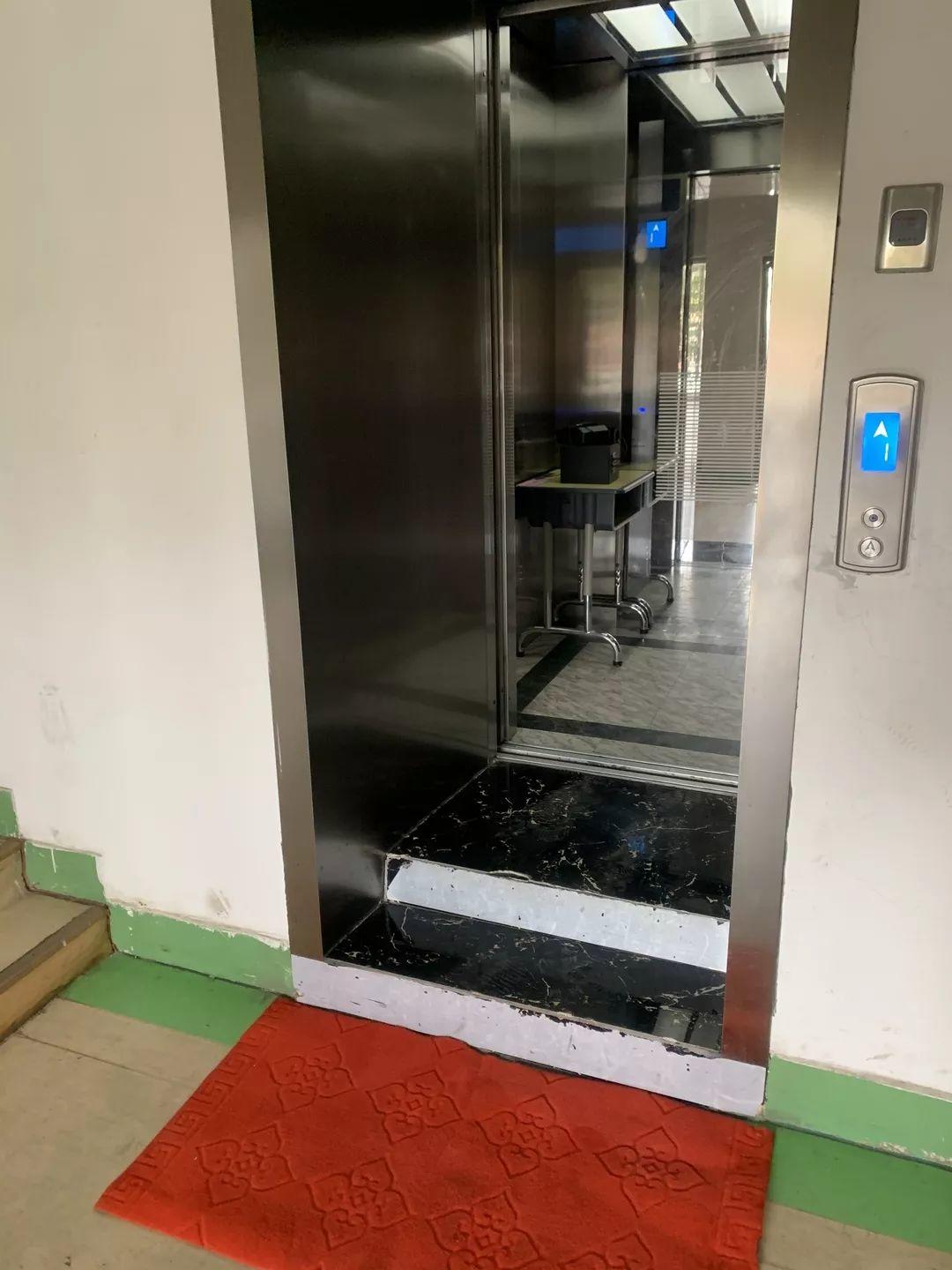 郑州市教育局督导组莅临西斯达城市森林学校督查防疫工作 郑州市教育局督导组莅临西斯达城市森林学校督查防疫工作