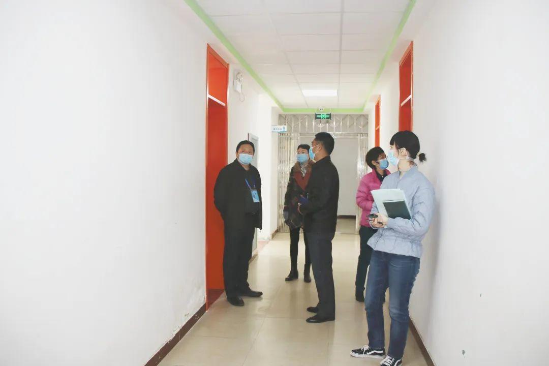 郑州市教育局督导组到西斯达城市森林学校检查指导疫情防控工作 郑州市教育局督导组到西斯达城市森林学校检查指导疫情防控工作